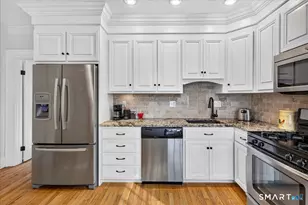 7 Wooster Pl, New Haven, CT 06511 - Photo 14