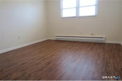26 Elmview Circle #4, Waterbury, CT 06708 - Photo 12