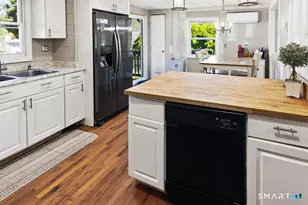 40 Castle View Dr, Chester, CT 06412 - Photo 6
