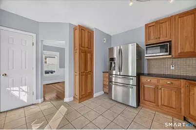 22 Hine Street, West Haven, CT 06516 - Photo 14