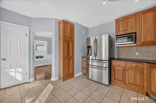 22 Hine St, West Haven, CT 06516 - Photo 14