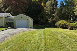 32 Old Hawleyville Rd, Bethel, CT 06801 - Photo 22