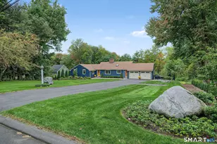44 Brookmoor Rd, Avon, CT 06001 - Photo 2