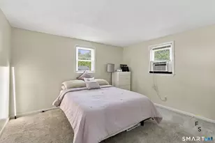 17 Pioneer Dr, Enfield, CT 06082 - Photo 16
