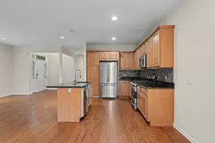4 Bristol Terrace, Danbury, CT 06810 - Photo 4