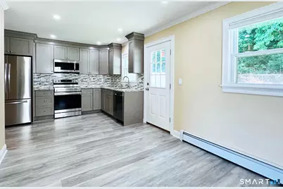 136 Hillside Avenue, Shelton, CT 06484 - Photo 6