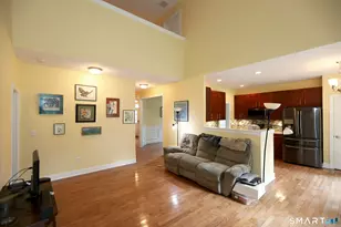 42 Marble Faun Ln, Windsor, CT 06095 - Photo 4