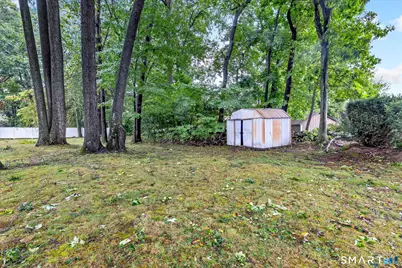109 Woolsley Avenue, Trumbull, CT 06611 - Photo 8