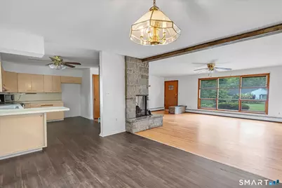 109 Woolsley Avenue, Trumbull, CT 06611 - Photo 18