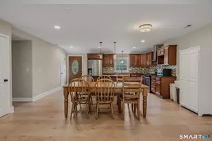 520 Boston Post Rd, Waterford, CT 06385 - Photo 14