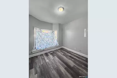 136 Washington Terrace, Bridgeport, CT 06604 - Photo 6