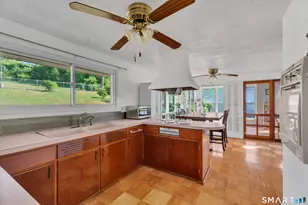 449 Brushy Plain Rd, Branford, CT 06405 - Photo 14