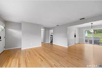 273 Winthrop Drive, Cheshire, CT 06410 - Photo 4