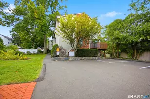 33 Colonial Rd, Stamford, CT 06906 - Photo 34