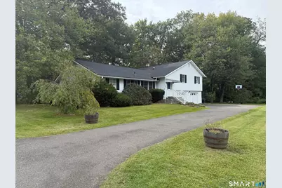 56 Wedgewood Drive, Naugatuck, CT 06770 - Photo 2