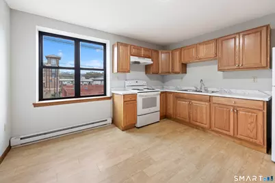 180 North Cherry Street #13, Wallingford, CT 06492 - Photo 2