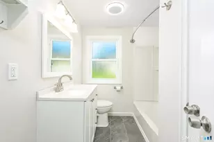46 Sapphire St, Enfield, CT 06082 - Photo 14