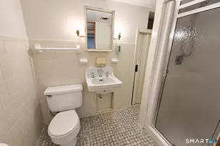 3 Sun St, Enfield, CT 06082 - Photo 12