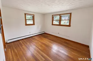 3 Sun St, Enfield, CT 06082 - Photo 10