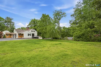 1 Tulip Tree Lane, Norwalk, CT 06851 - Photo 4