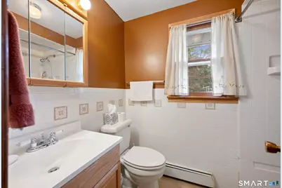 203 Fairlane Drive, Wethersfield, CT 06109 - Photo 18
