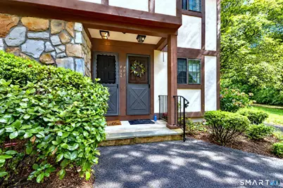401 Swanson Crescent #401, Milford, CT 06461 - Photo 2