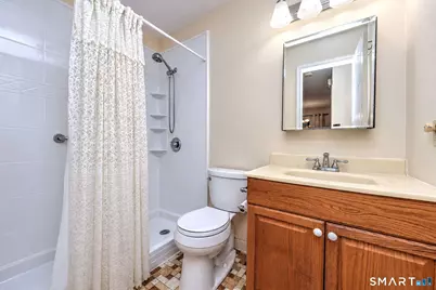 401 Swanson Crescent #401, Milford, CT 06461 - Photo 20