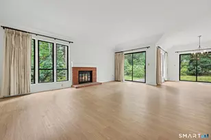 4 Heritage Crest, Southbury, CT 06488 - Photo 10