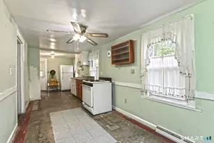 94 Robart St, West Haven, CT 06516 - Photo 12