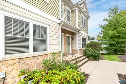 109 Park Avenue #6, Danbury, CT 06810 - Photo 2