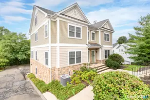 109 Park Ave, Danbury, CT 06810 - Photo 1