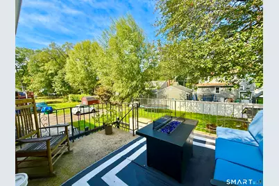 406 Lakeside Drive, Bridgeport, CT 06606 - Photo 14