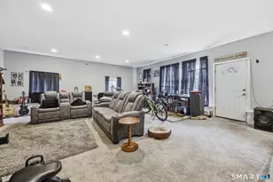 118 Columbia St, Meriden, CT 06451 - Photo 24