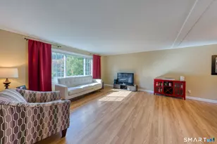 106 Shenipsit St, Ellington, CT 06029 - Photo 4