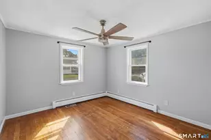 35 E New St, Bristol, CT 06010 - Photo 18