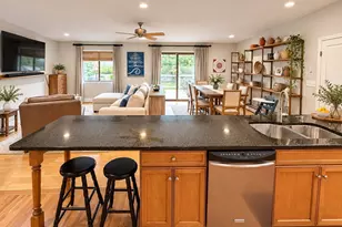72 Sutton Dr E, Stamford, CT 06906 - Photo 14
