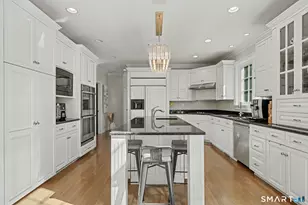 443 Brambley Hedge Circle, Fairfield, CT 06824 - Photo 20