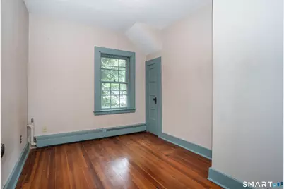 60 Bainbridge Road, West Hartford, CT 06119 - Photo 16