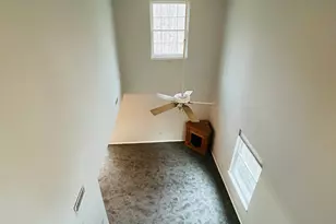 190 Tomlinson Ave, Plainville, CT 06062 - Photo 12