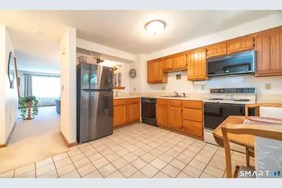 690 North Colony Road #2, Meriden, CT 06450 - Photo 8