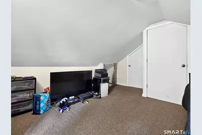977 Townsend Avenue, New Haven, CT 06512 - Photo 12