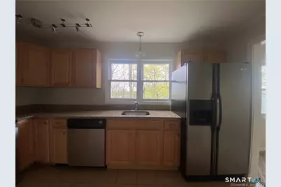 372 Anton Drive #372, Bridgeport, CT 06606 - Photo 16