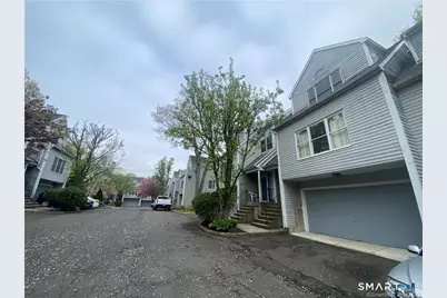 372 Anton Drive #372, Bridgeport, CT 06606 - Photo 2