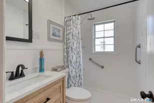 65 Brooklawn Dr, Meriden, CT 06450 - Photo 36