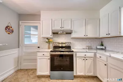 65 Brooklawn Drive, Meriden, CT 06450 - Photo 16