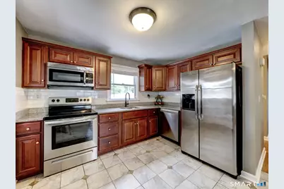 35 Helaine Road, Manchester, CT 06042 - Photo 6
