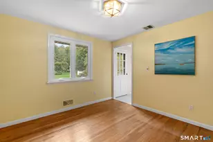 83 Richmond Ln, West Hartford, CT 06117 - Photo 8