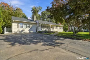 23 Clara Dr, Norwalk, CT 06851 - Photo 2