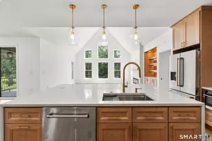77 Fillow St, Norwalk, CT 06850 - Photo 28