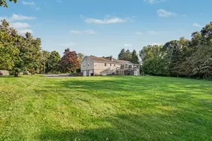 7 Clearview Dr, Woodbridge, CT 06525 - Photo 28